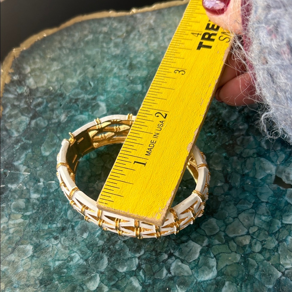 Gold-tone & White Enamel Woven Openwork Hinged Bangle Bracelet - Picture 4 of 8